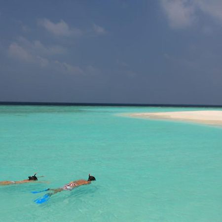 Jail Break Surf Inn Himmafushi Esterno foto