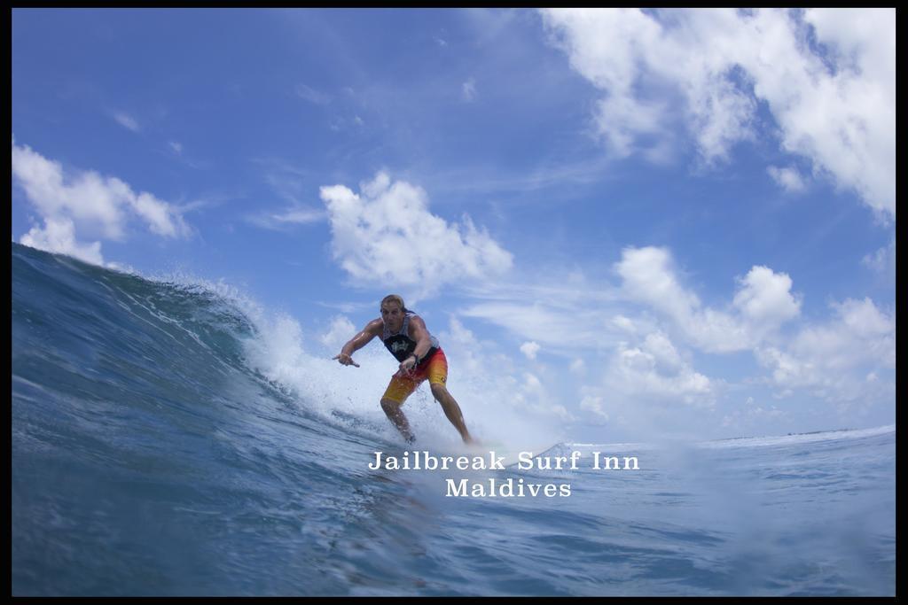 Jail Break Surf Inn Himmafushi Esterno foto